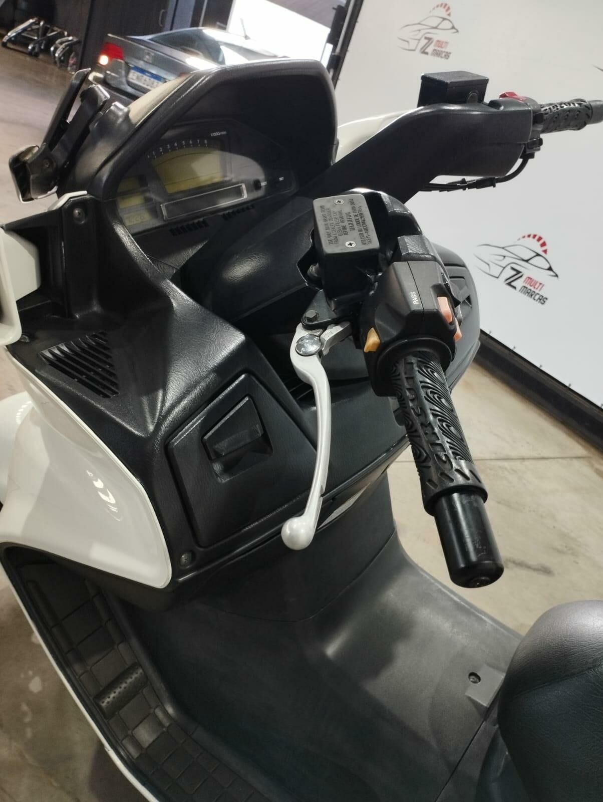 Imagem do veículo  BURGMAN 650